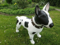 Figur Bullterrier stehend lebensgross  112 cm lang, Dekofigur