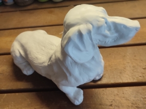 Kleine Hundefigur Dackel zum selber bemalen, 40 cm lang 2
