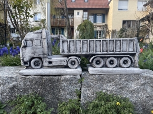 DAF Sattelzug Betonmodell in seitlicher Ansicht
