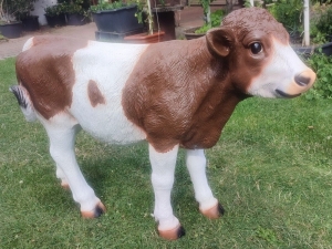 Deko Kalb Figur lebensgross, braun-weiss, 104 cm lang 2