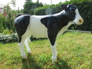 Deko Kalb für den Garten, 82 cm lang