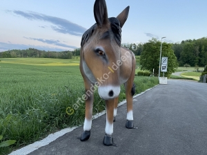 Esel Deko Gartenfigur lebensgross 