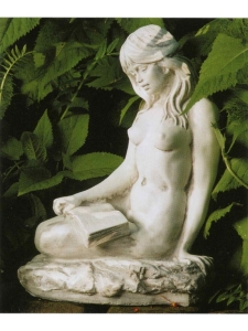 Klassische Gartenskulptur "Die Leserin", 32 cm hoch 1