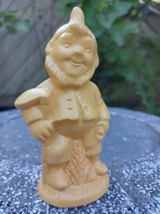 Gartenzwerge im 7er Set: kleine, einfarbige Zwerge, je 11 cm hoch 6