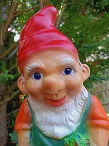 Gärtner- Gartenzwerg mit Giesskanne, 27 cm hoch 1