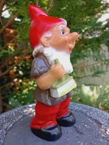 Maler- Gartenzwerg, 27 cm hoch 6