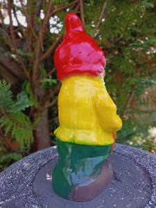 Gartenzwerg mit Gans, 34 cm hoch 3