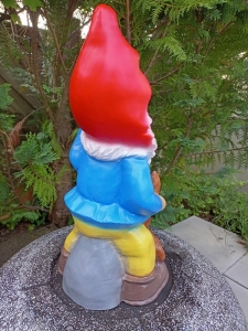 Gartenzwerg mit Hase, 45 cm hoch 4