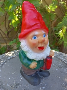 Gartenzwerg mit Laterne, 20 cm hoch 6