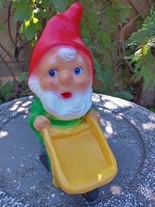 Gartenzwerg mit Schubkarre, 20 cm hoch 6