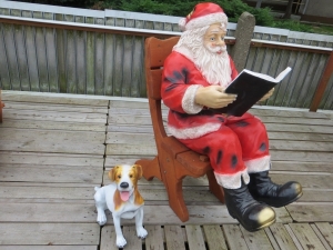 Grosser sitzender Weihnachtsmann für draussen