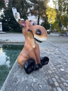 Rudi Deko Rentier Gartenfigur outdoor sitzend 4