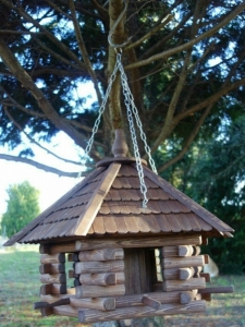 Grosses Vogelhaus mit Silo zum Aufhängen 2