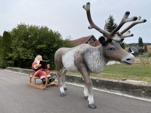 Deko Weihnachtsmann Schlitten und Rentier Deko  3,5 Meter lang