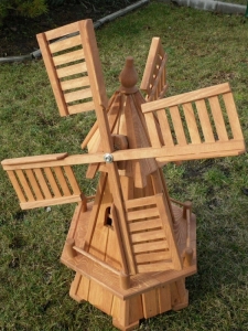 Sechseckige Deko Windmühle Solar 92 cm hoch